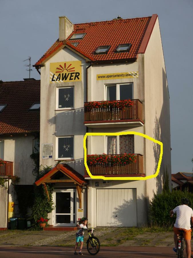 Lawer * Rewal